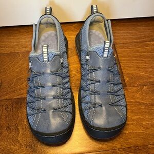 Women’s Jambu Relax Foam size 8